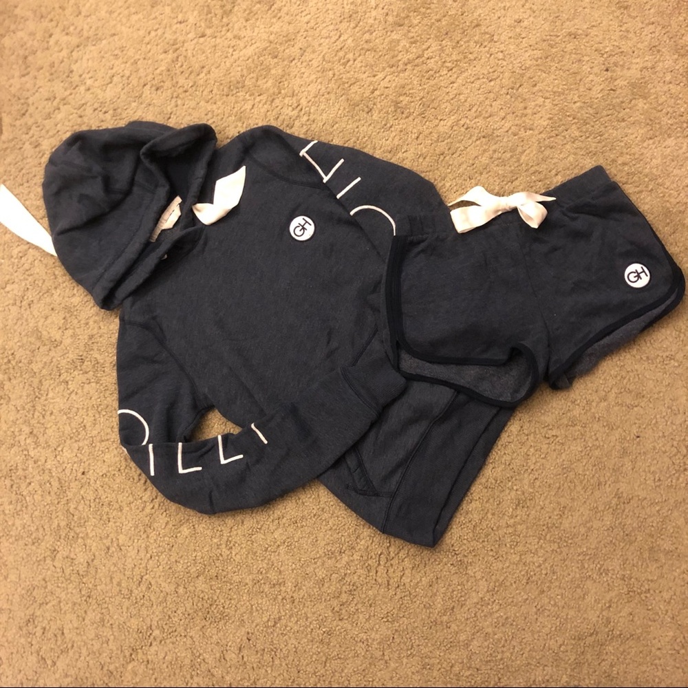Gilly Hicks sleepwear set size XS